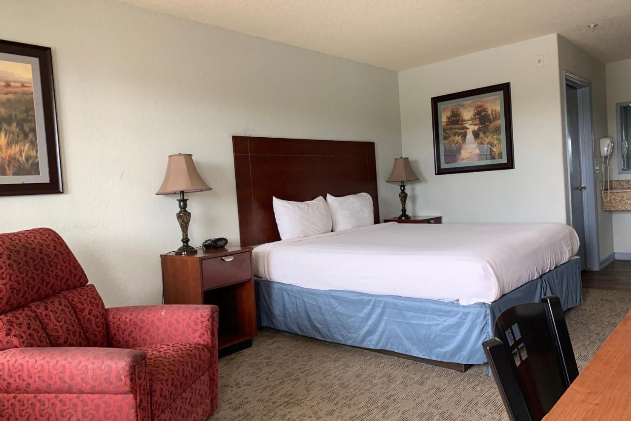 Oyo Hotel Pearsall I-35 West Dış mekan fotoğraf