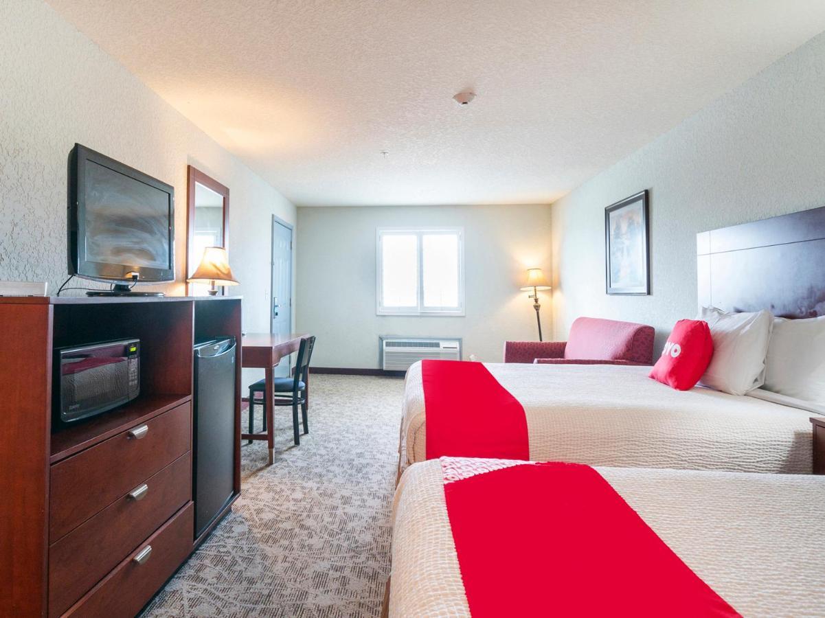 Oyo Hotel Pearsall I-35 West Dış mekan fotoğraf